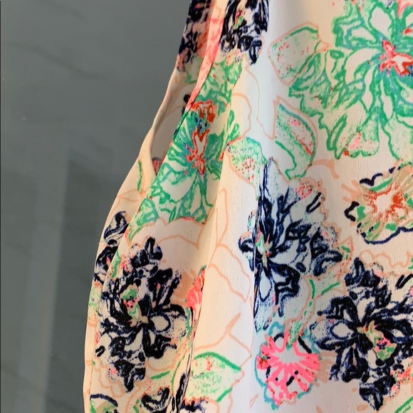 ASTR | pretty floral laced top - Picture 5 of 7